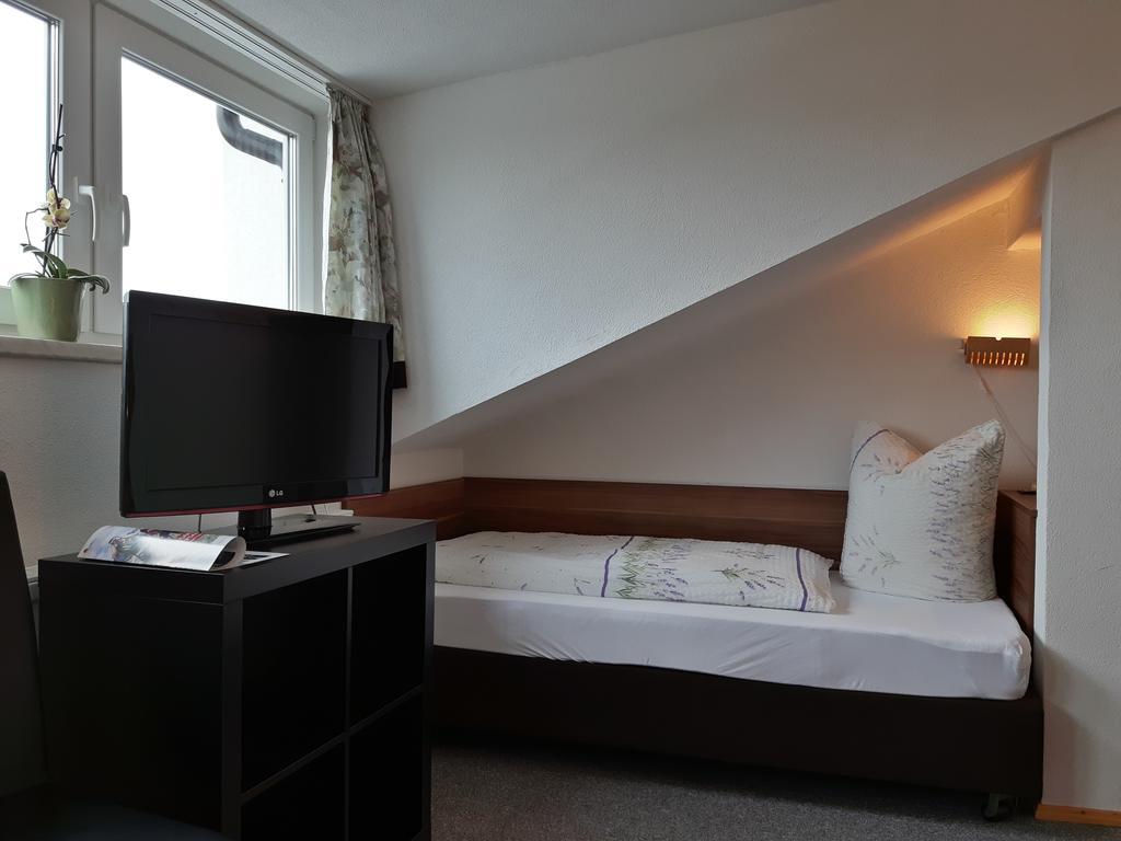 טולפס Appartements Glungezer מראה חיצוני תמונה