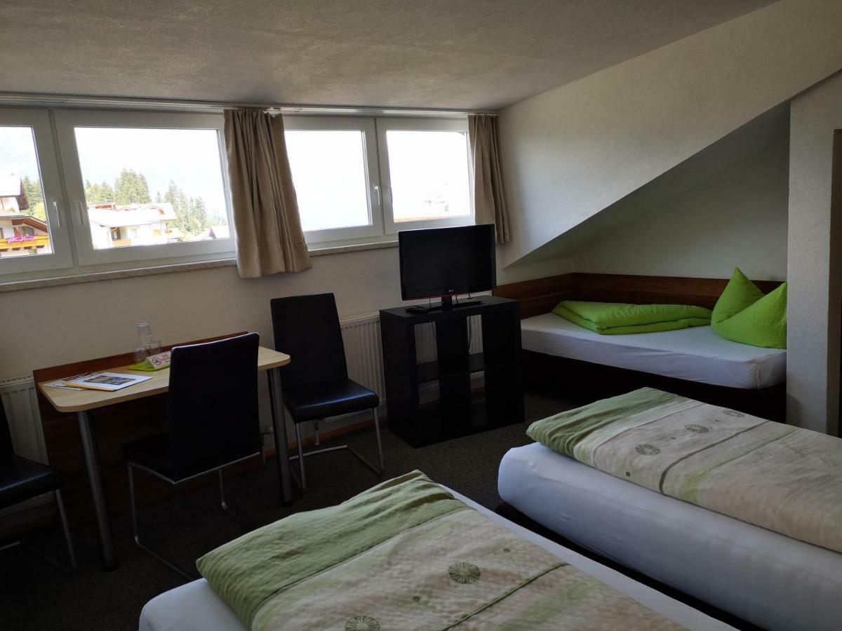 טולפס Appartements Glungezer מראה חיצוני תמונה