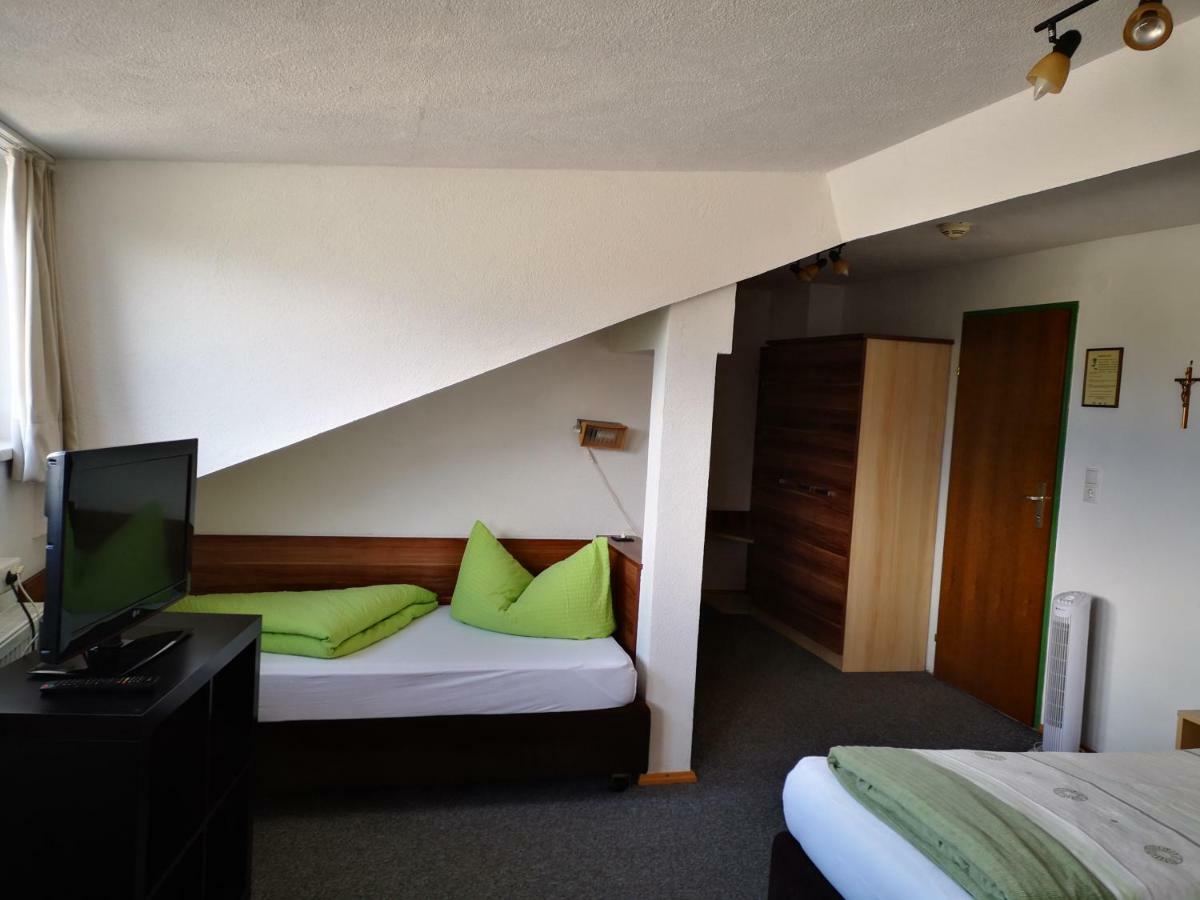 טולפס Appartements Glungezer מראה חיצוני תמונה